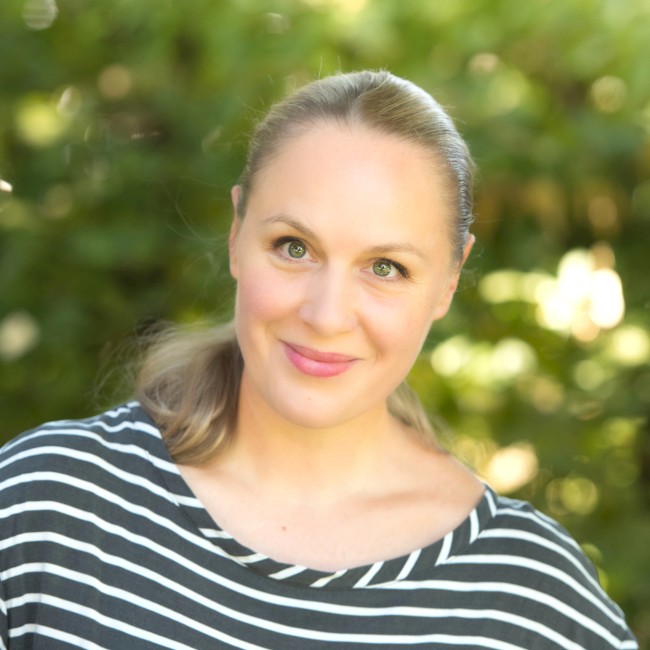KATHARINA KNAPP
